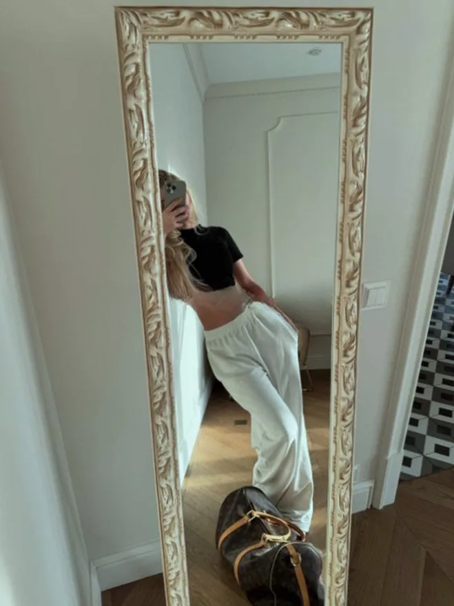 Alla