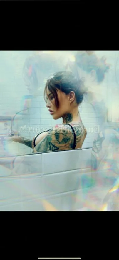 Billie Blows