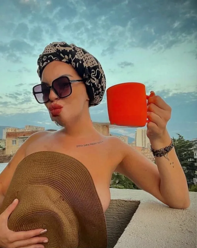 Laura